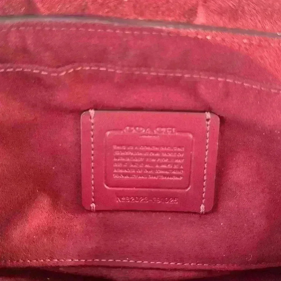 COACH - Picture 5 of 6